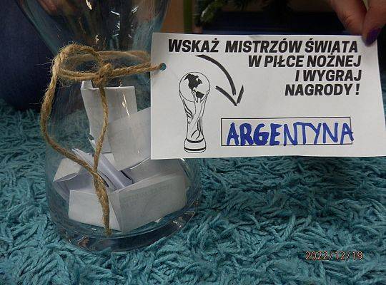 Finał Mundialu i zabawy bibliotecznej "Wskaż Mistrzów Świata w Piłce Nożnej".