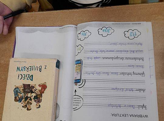 Czytamy z klasą  3 b