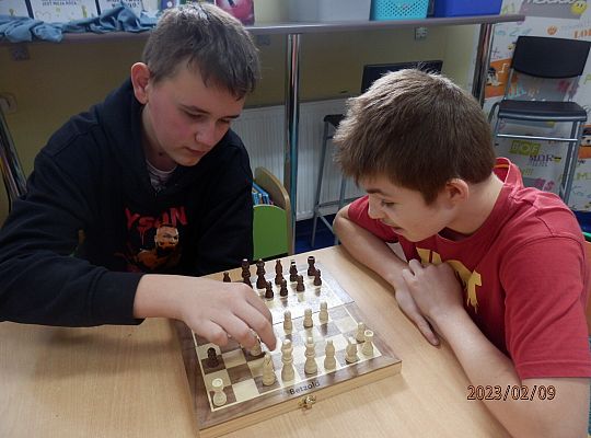 Przerwa na szachy ...czemy nie