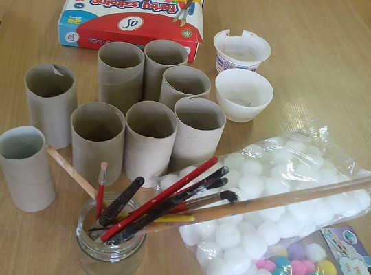 Wielkanocne zajączki skaczą po łęczyckiej szkole…