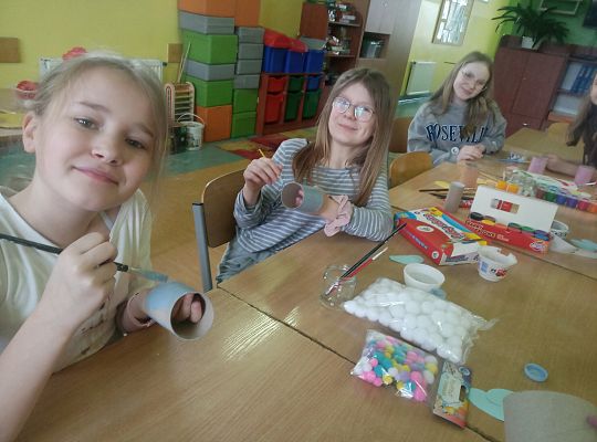 Wielkanocne zajączki skaczą po łęczyckiej szkole…