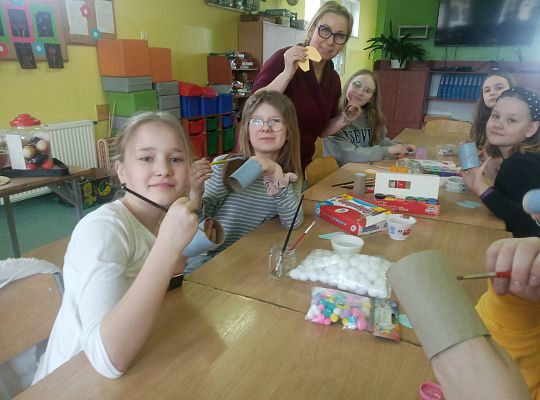 Wielkanocne zajączki skaczą po łęczyckiej szkole…