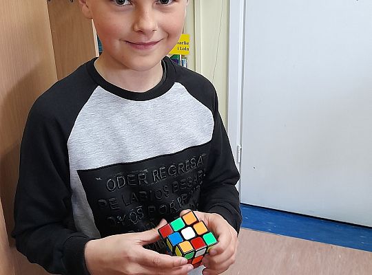  Już są! Już można je układać! Kostki Rubika czekają na Was w bibliotece