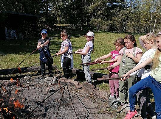 Klasa IIb i IIIb na wycieczce w Kniewie