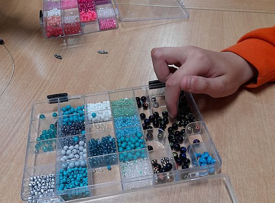 Takie upominki wykonali uczniowie z klasy 6 b ...