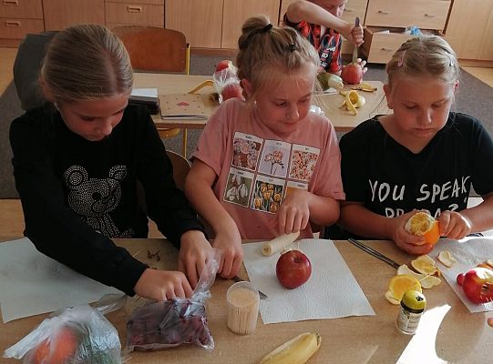 Dzień jabłka w kl. III b