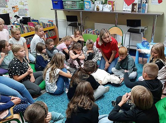 "Czytamy z sercem" spotkanie z pielęgniarką