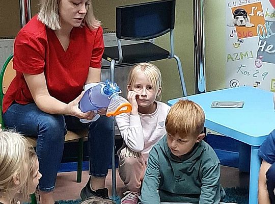 "Czytamy z sercem" spotkanie z pielęgniarką