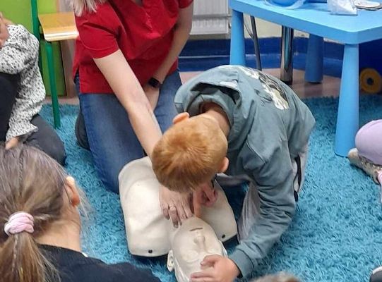 "Czytamy z sercem" spotkanie z pielęgniarką