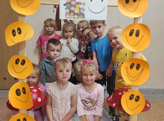 Dzień uśmiechu w przedszkolu w Brzeźnie Lęb.