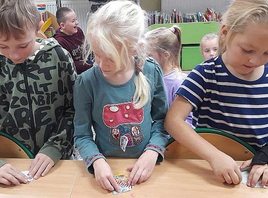 Czytamy - doświadczamy. Spotkanie 2 z pierwszakami