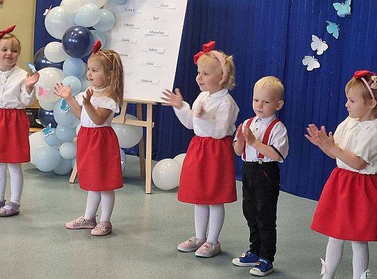 Pasowanie na przedszkolaka najmłodszych przedszkolaków w Brzeźnie Lęborskim