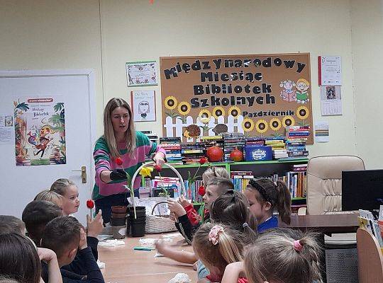 Biblioteka - tu kwitnie wyobraźnia!