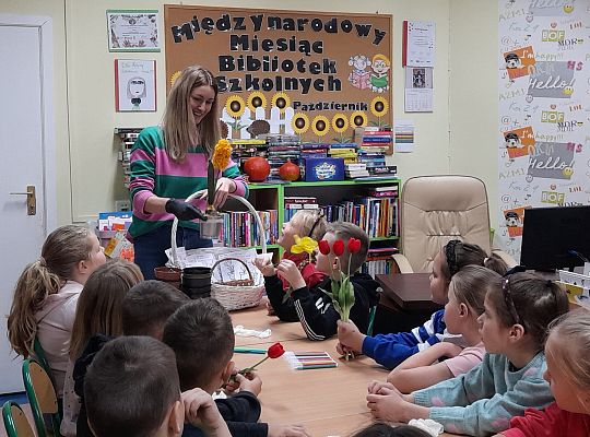 Biblioteka - tu kwitnie wyobraźnia!