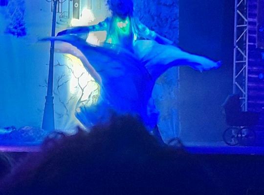 W światecznym nastroju. Opowieść Wigilijna na scenie teatralnej NOT w Gdańsku.