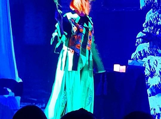 W światecznym nastroju. Opowieść Wigilijna na scenie teatralnej NOT w Gdańsku.