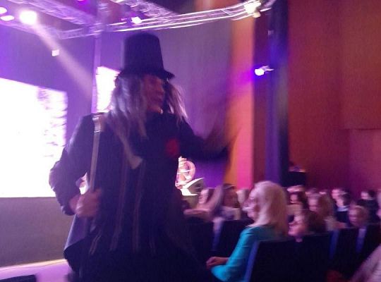 W światecznym nastroju. Opowieść Wigilijna na scenie teatralnej NOT w Gdańsku.