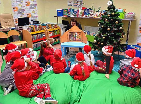 Mikołajki w bibliotece