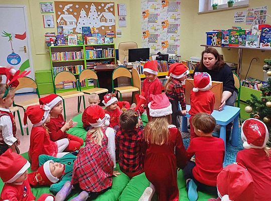 Mikołajki w bibliotece