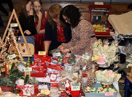 Kiermasz świąteczny - fotorelacja