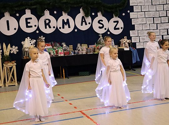 Kiermasz świąteczny - fotorelacja