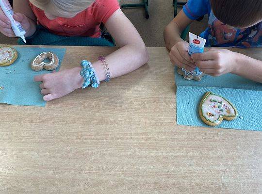 Świąteczna Akcja małego wolontariatu -  Piernikowe święta