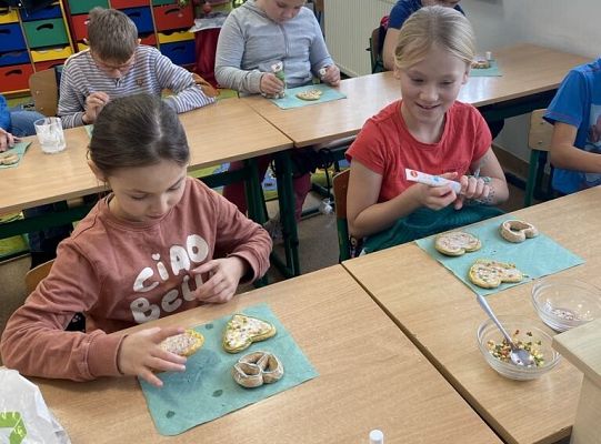 Świąteczna Akcja małego wolontariatu -  Piernikowe święta