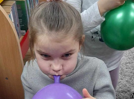 Czytamy - doświadczamy z klasą 1 a