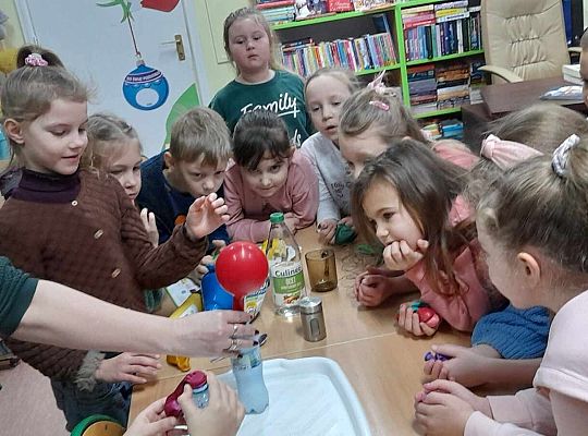 Czytamy - doświadczamy z klasą 1 a