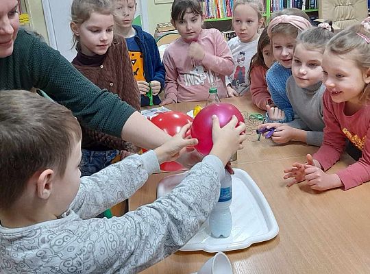 Czytamy - doświadczamy z klasą 1 a