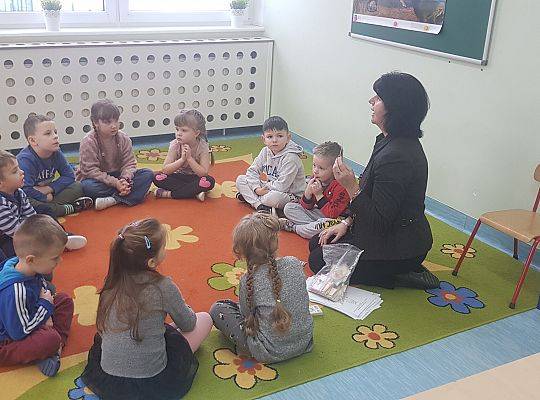 Zajęcie w ramach realizowanej Innowacji logopedycznej