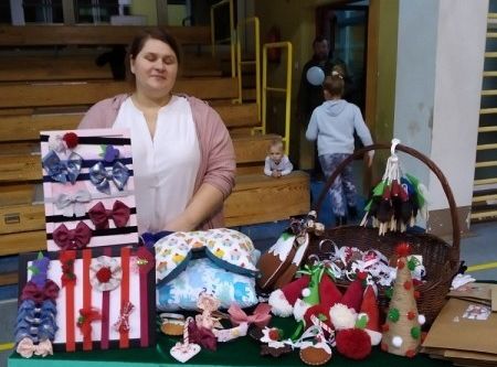 Kiermasz Świąteczny połączony z pomocą charytatywną...