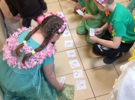 Pierwszy dzień wiosny i wiosenny pokaz mody w Brzeźnie Lęborskim