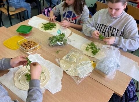 Klasy piąte robiły tortille