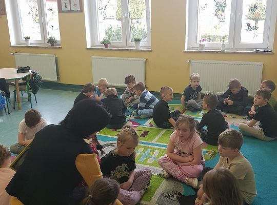 Zajęcie w ramach realizowanej Innowacji logopedycznej