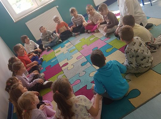 Zajęcie w ramach realizowanej Innowacji logopedycznej