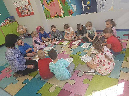 Zajęcie w ramach realizowanej Innowacji logopedycznej