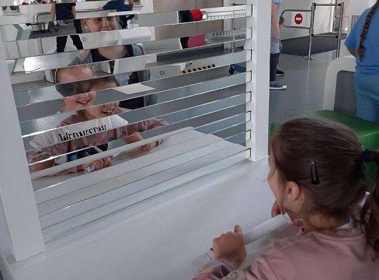 Wycieczka klas drugich do Centrum Nauki Experyment