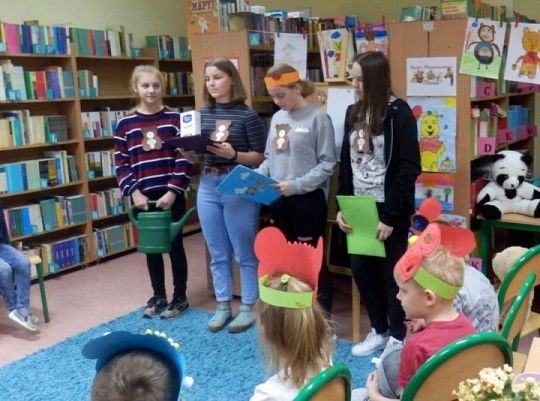 W bibliotece świętowano Dzień Pluszowego Misia