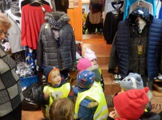 Poznajemy ciekawe zawody… Lekcja biblioteczna w terenie