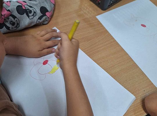 Dzień Kropki w bibliotece z grupą 0D