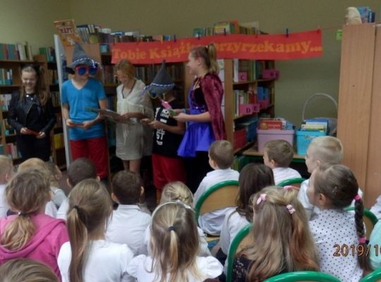 Tobie Książko, Przyrzekamy… Pasowanie na czytelników