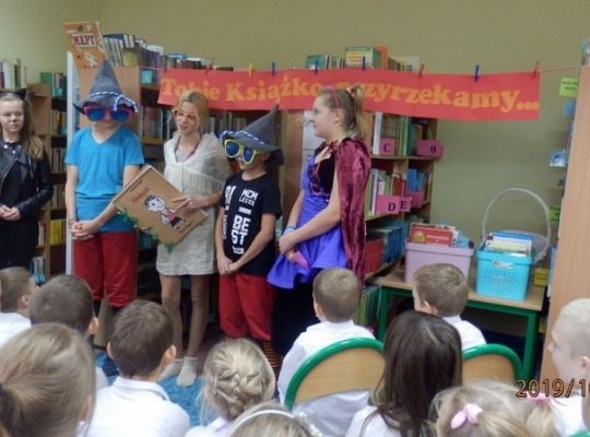 Tobie Książko, Przyrzekamy… Pasowanie na czytelników