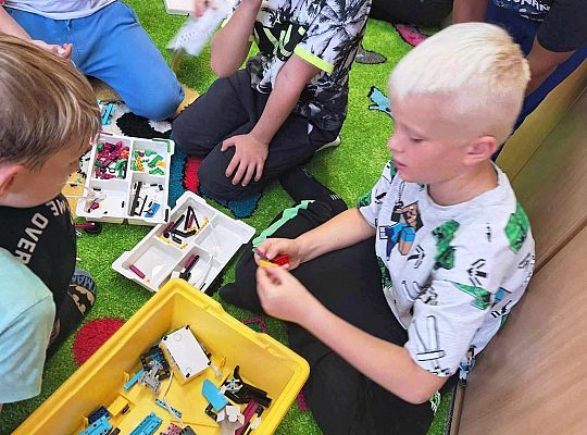 Innowacja pedagogiczna   "Buduj emocje, twórz historie – LEGOwe przygody z Humorkami!"