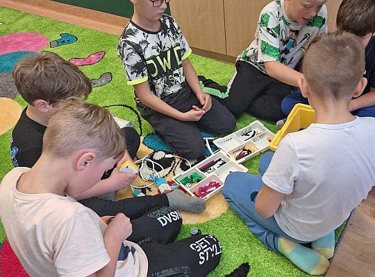 Innowacja pedagogiczna   "Buduj emocje, twórz historie – LEGOwe przygody z Humorkami!"