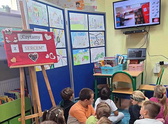 Ogólnopolski Dzień Głośnego Czytania połączony z akcją "Czytamy z SERCEM"