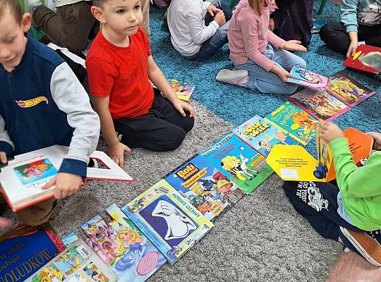 Ogólnopolski Dzień Głośnego Czytania połączony z akcją "Czytamy z SERCEM"