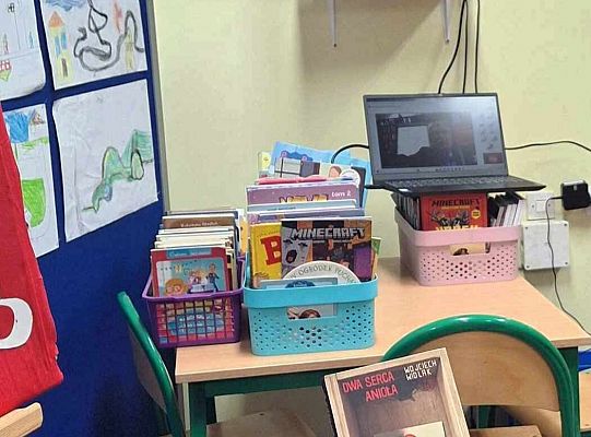 Ogólnopolski Dzień Głośnego Czytania połączony z akcją "Czytamy z SERCEM"