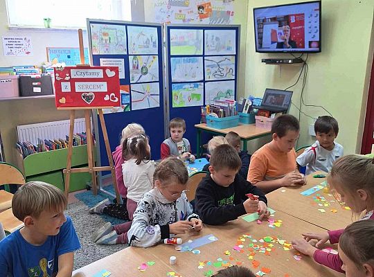 Ogólnopolski Dzień Głośnego Czytania połączony z akcją "Czytamy z SERCEM"