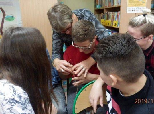 „Szydełkowe cudeńka”. Warsztaty szydełkowania